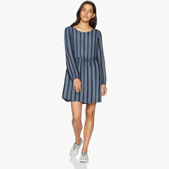 🌹ROXY VESTIDO HIGHLAND ESCAPE DRESS - Picture 1 of 12